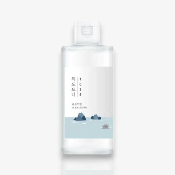 Round Lab 1025 Dokdo Toner 200ml, toner hydratant à base d'eau de mer, conçu pour nourrir et apaiser la peau tout en équilibrant son pH.
