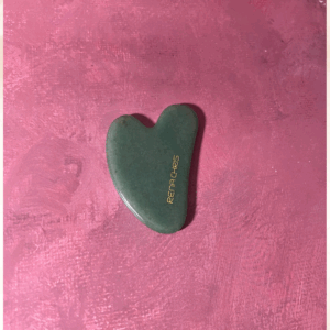 Guasha  en jade massage facial